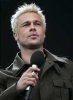 brad pitt saying some thing on mic djh7hq
